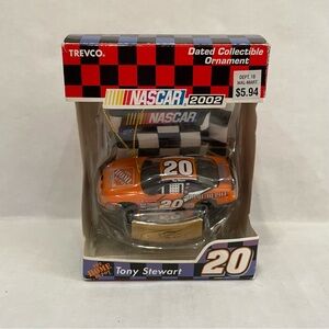 2002 NASCAR Tony Stewart #20 Home Depot Pontiac Diecast Car Christmas Ornament